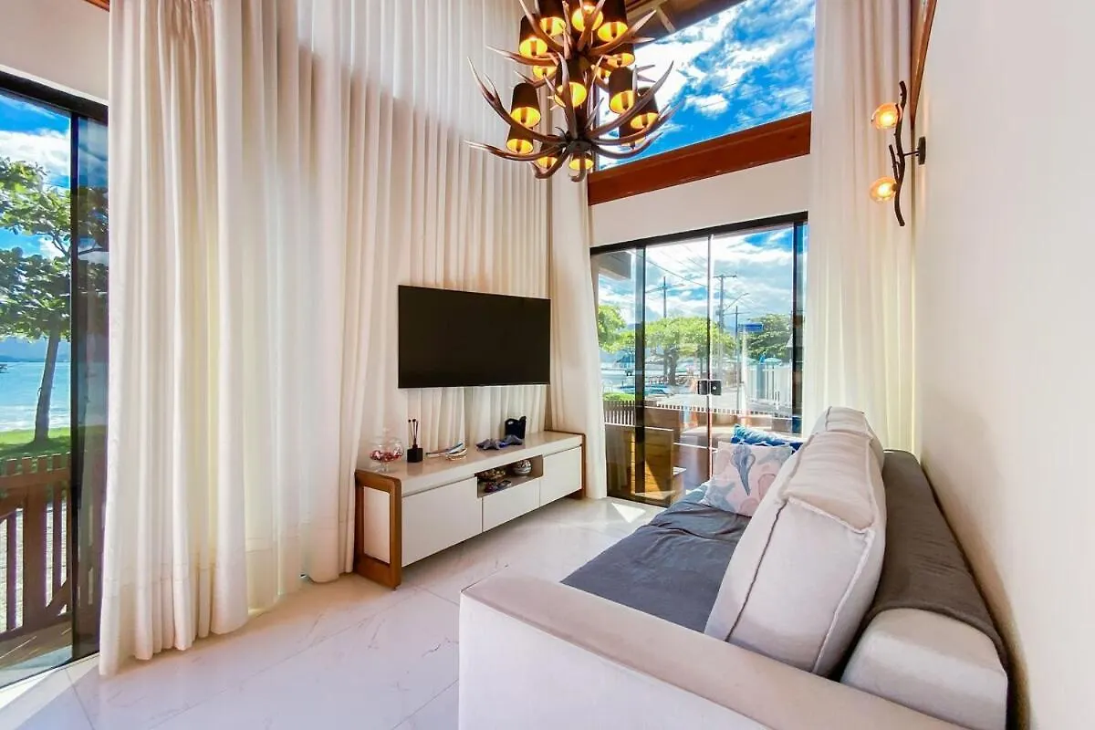 Frente Mar - Luxo Com Jacuzzi Privativa - 0443 contacts